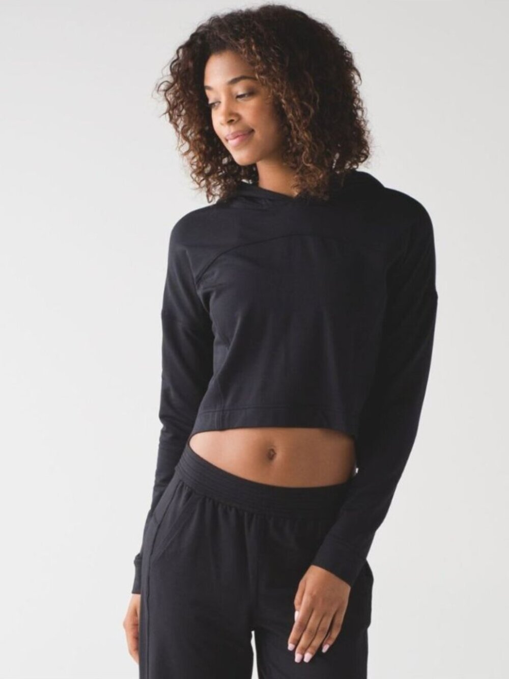 Lululemon Ceremony Pullover Hoodie Sweater Stretch Soft Black Size 6